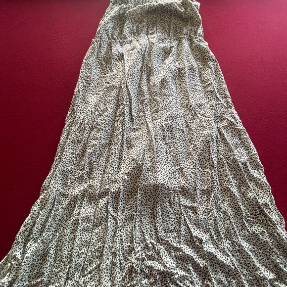 Petal & Pup Leopard Print Maxi Dress - Picture 7 of 8